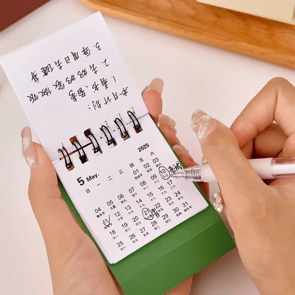 2024.8.-2025 Calendar Simple Mini Desk Calendar Kawaii to Do List Daily Schedule Table Planner Home Office Stationery Supplies